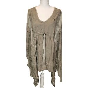 Tempo Paris Tunic Top Size S/M Eyelet Gray Lagenlook Fairy Winged Sleeve Blouse
